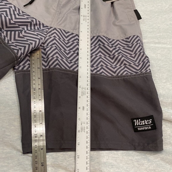 Tesla Rash-guard Series surf swim water sport shorts bathing suit NWT Small - Picture 13 of 14